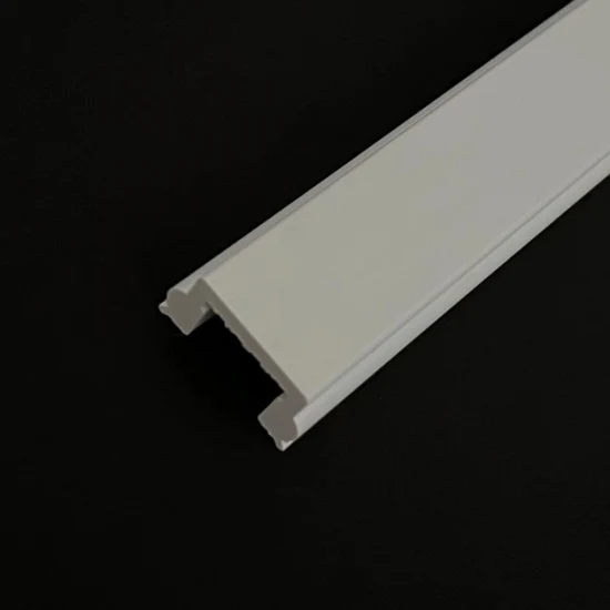 Perfil de PVC extrudado de plástico branco de alta qualidade de uma linha